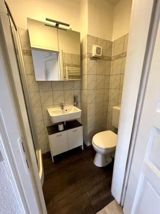 Kleines Aber Feines Apartment In Zentraler Lage - Strandvogtei Sellin Bagian luar foto